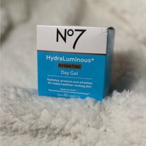 No7 HydraLuminous+ Hydrating Day Gel